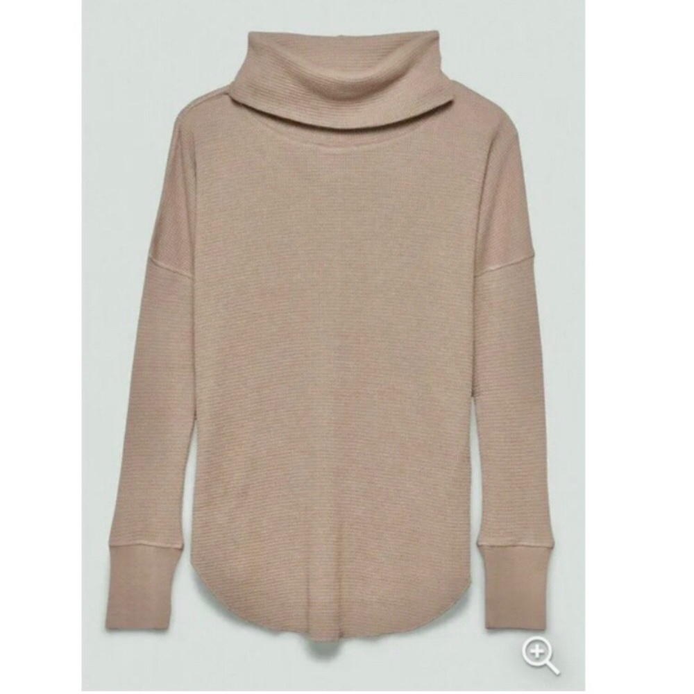 TNA thermal mockneck taupe beige S M read!